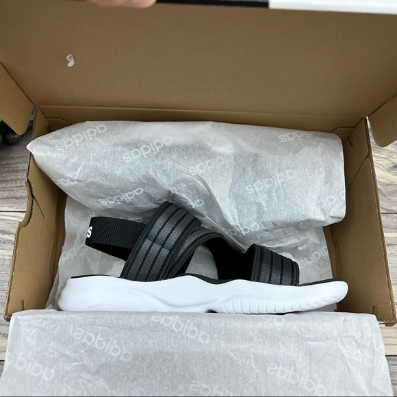 NIB Adidas 90s Sandal Platform Slingback Slides EG7647 - Picture 9 of 13